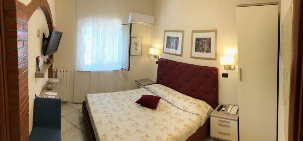 B&B Primerano Sp73 Soriano Calabro Luaran gambar